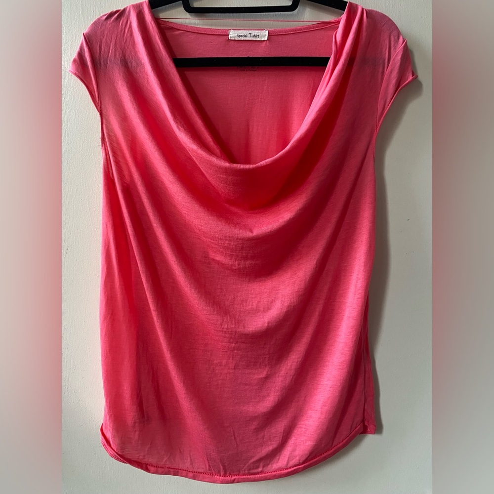 ZARA-Special, T size Small